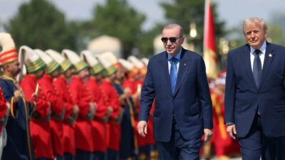 Trump’tan “OK” İşareti, Miçotakis’i “Ceddin Deden” Karşıladı Cumhurbaşkanı Recep Tayyip