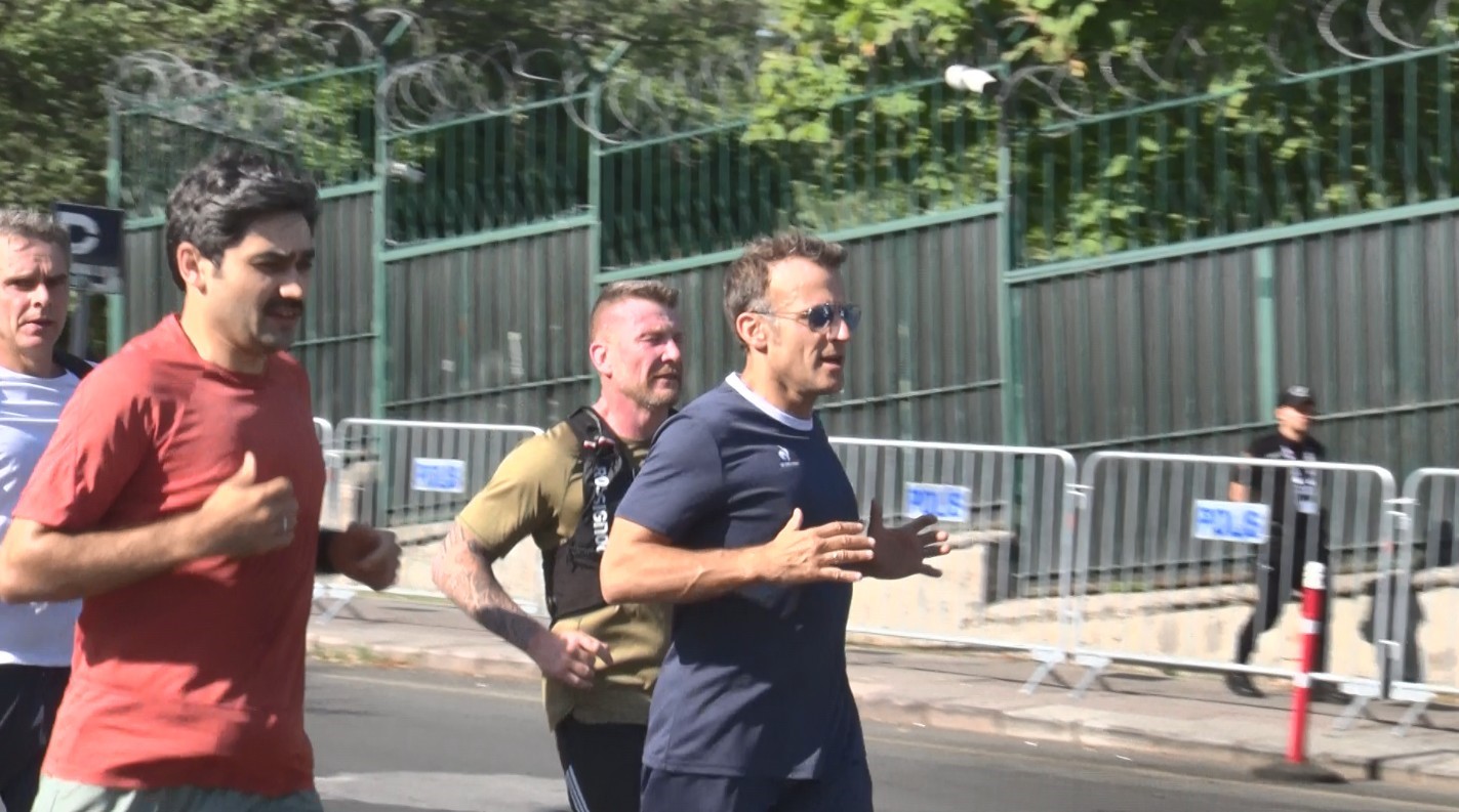 Fransa Cumhurbaşkanı Macron’dan Ankara’da sabah sporu