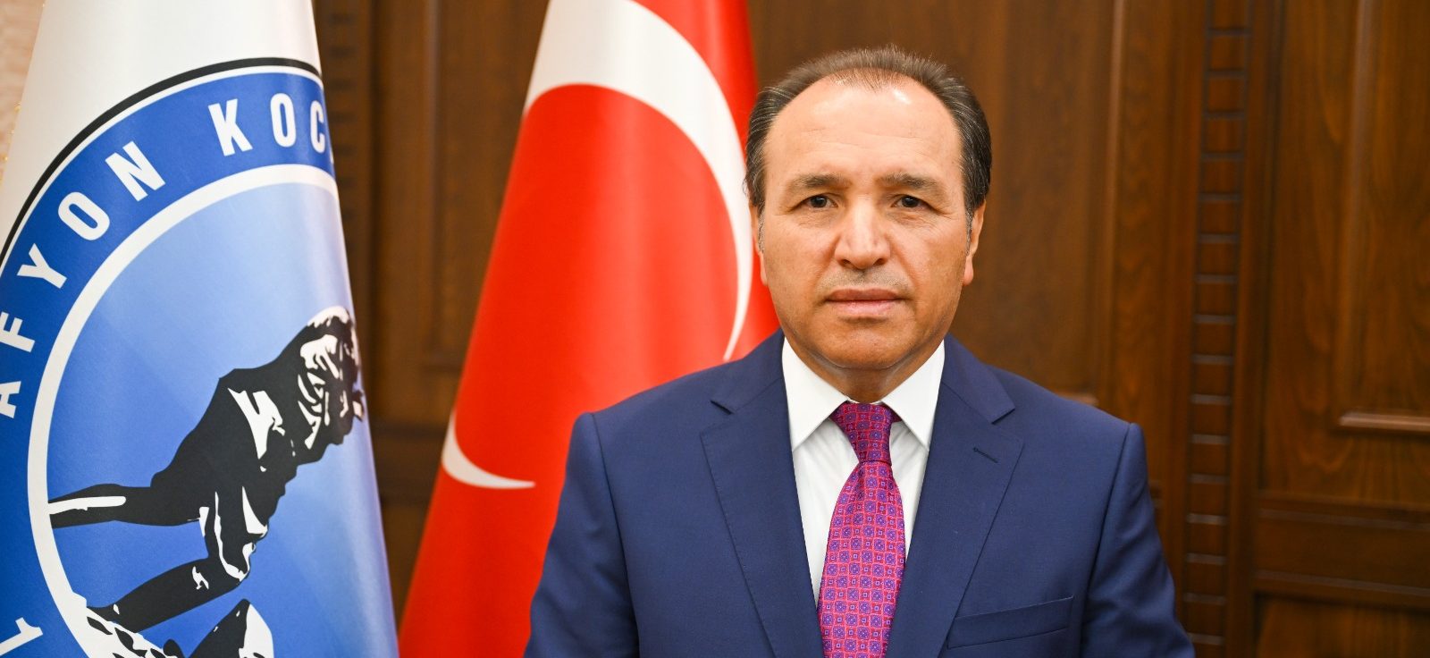 AKÜ, yeni bölüm ve programlarla büyüyor