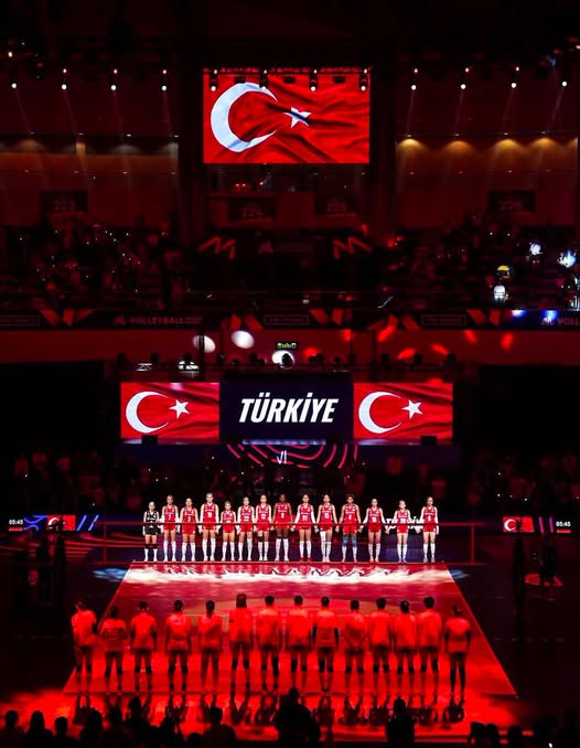 Başkan Burcu Köksal’dan Filenin Sultanları’na tebrik