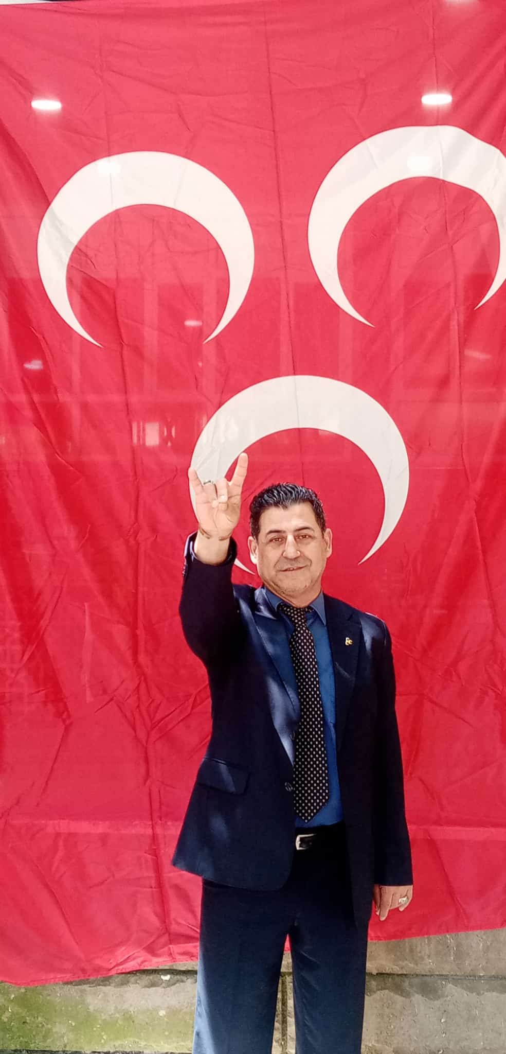 YRP Eski İlçe Başkanı Kadir Kiper MHP'de