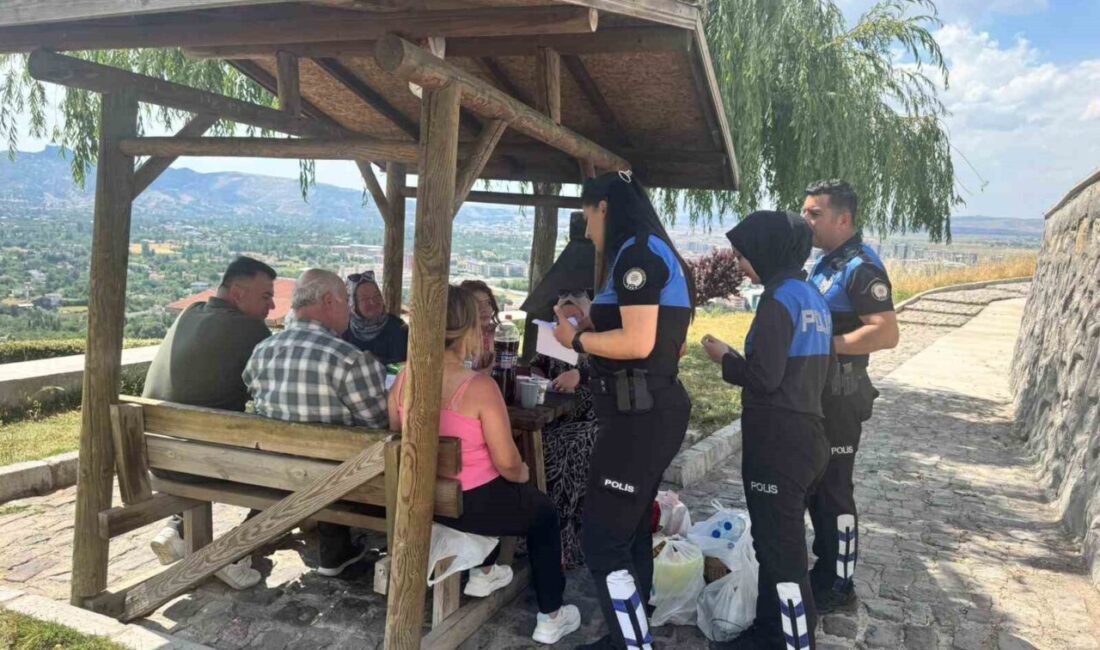 Afyonkarahisar İl Emniyet Müdürlüğü ekipleri, yaz mevsiminin gelmesiyle birlikte kentteki