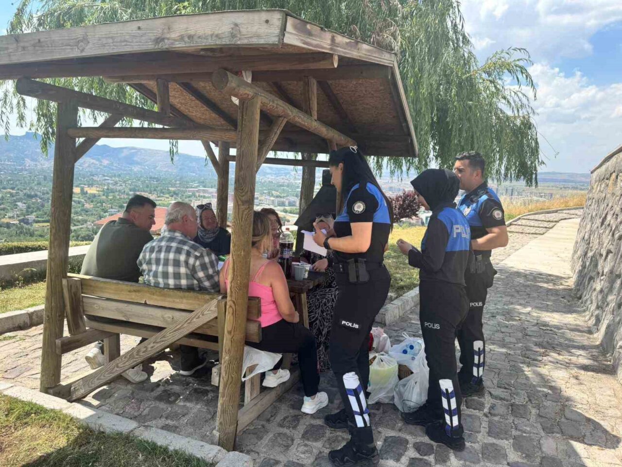 Polis vatandaşları yangınlar konusunda uyardı