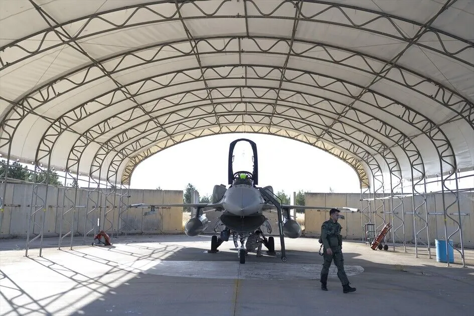 Türk F-16'ları Baltık semalarında 7/24 alarm görevinde olacak