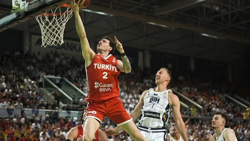 A Milli Basketbol Takımımızdan 5'te 5
