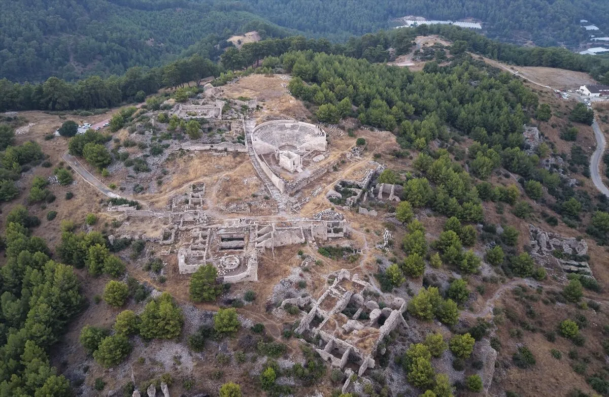 Rhodiapolis Antik Kenti'nde kazılara yeniden başlanacak