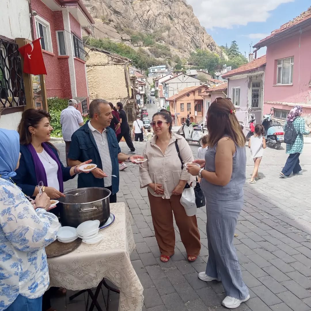 30 Ağustos Zafer Bayramı’nda anlamlı helva ikramı