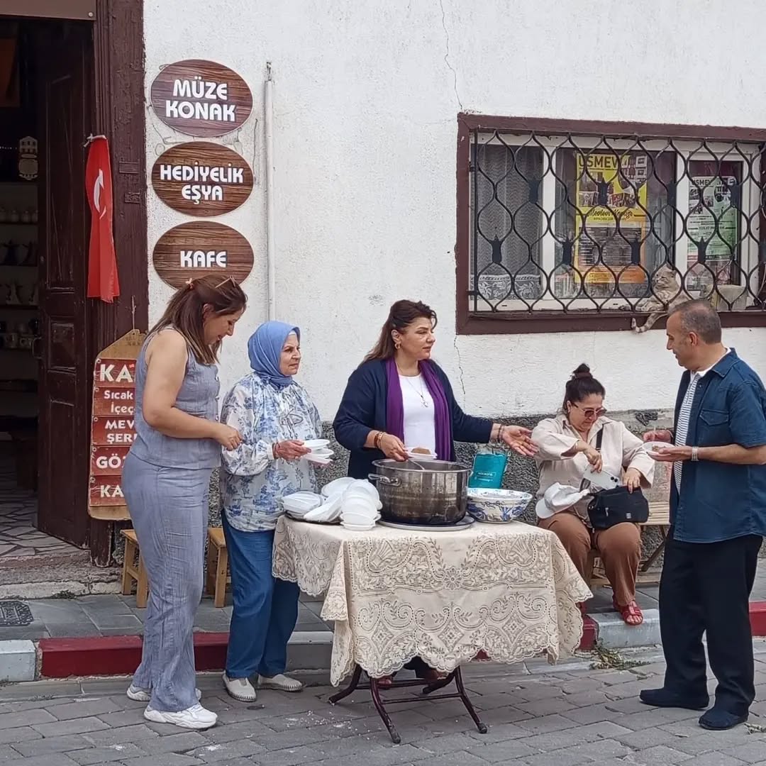 30 Ağustos Zafer Bayramı’nda anlamlı helva ikramı