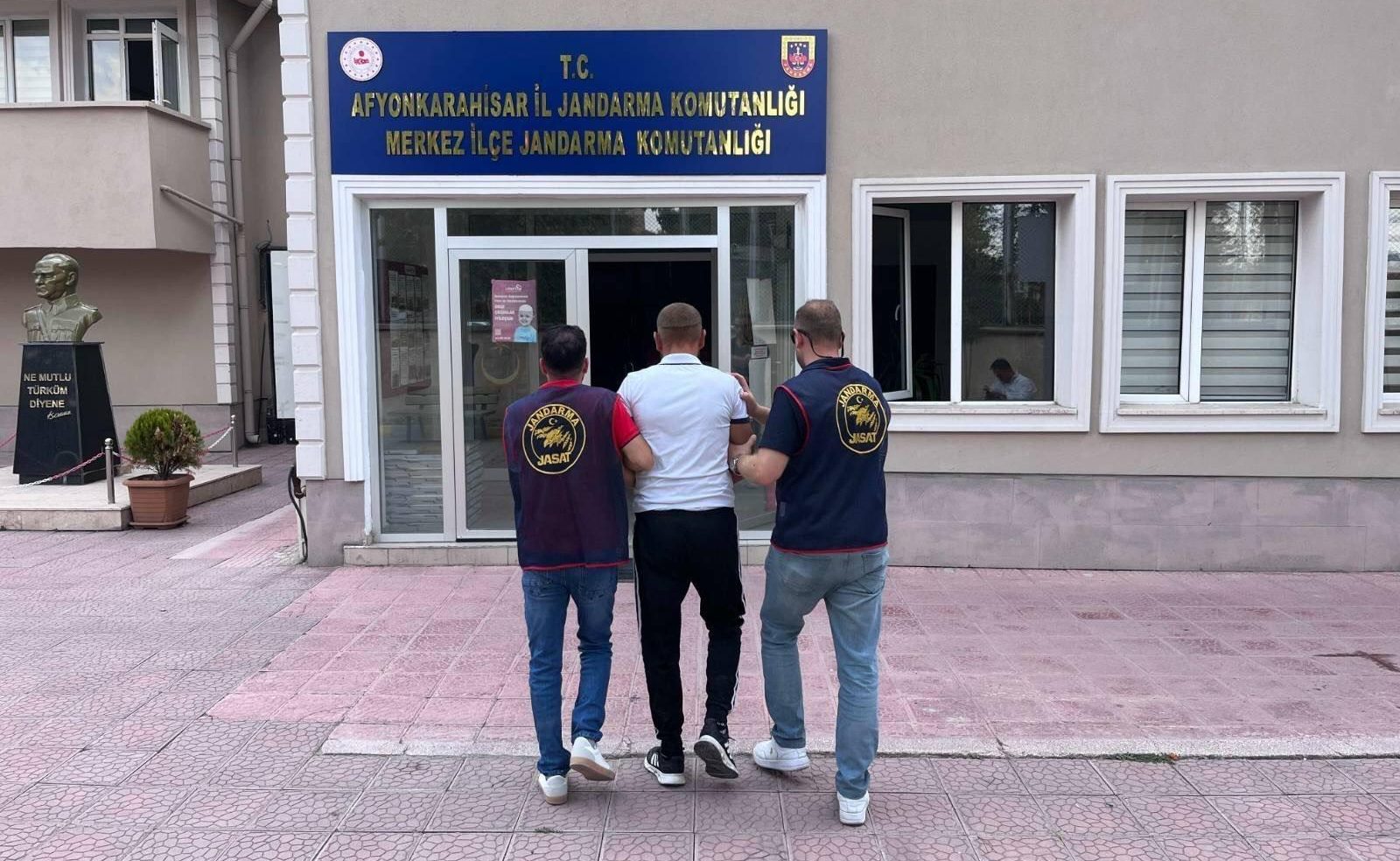 20 yıllık kesinleşmiş hapis cezası vardı, Jandarma yakaladı