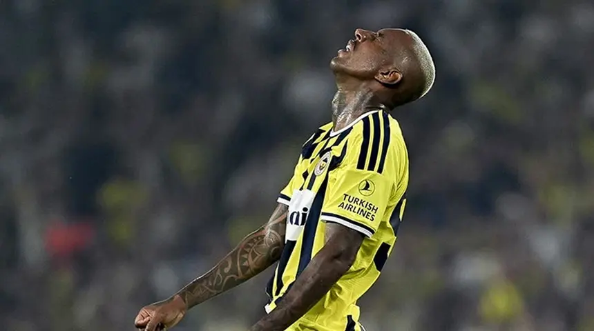 Fenerbahçe'de sıcak gelişme: Talisca gidiyor mu?