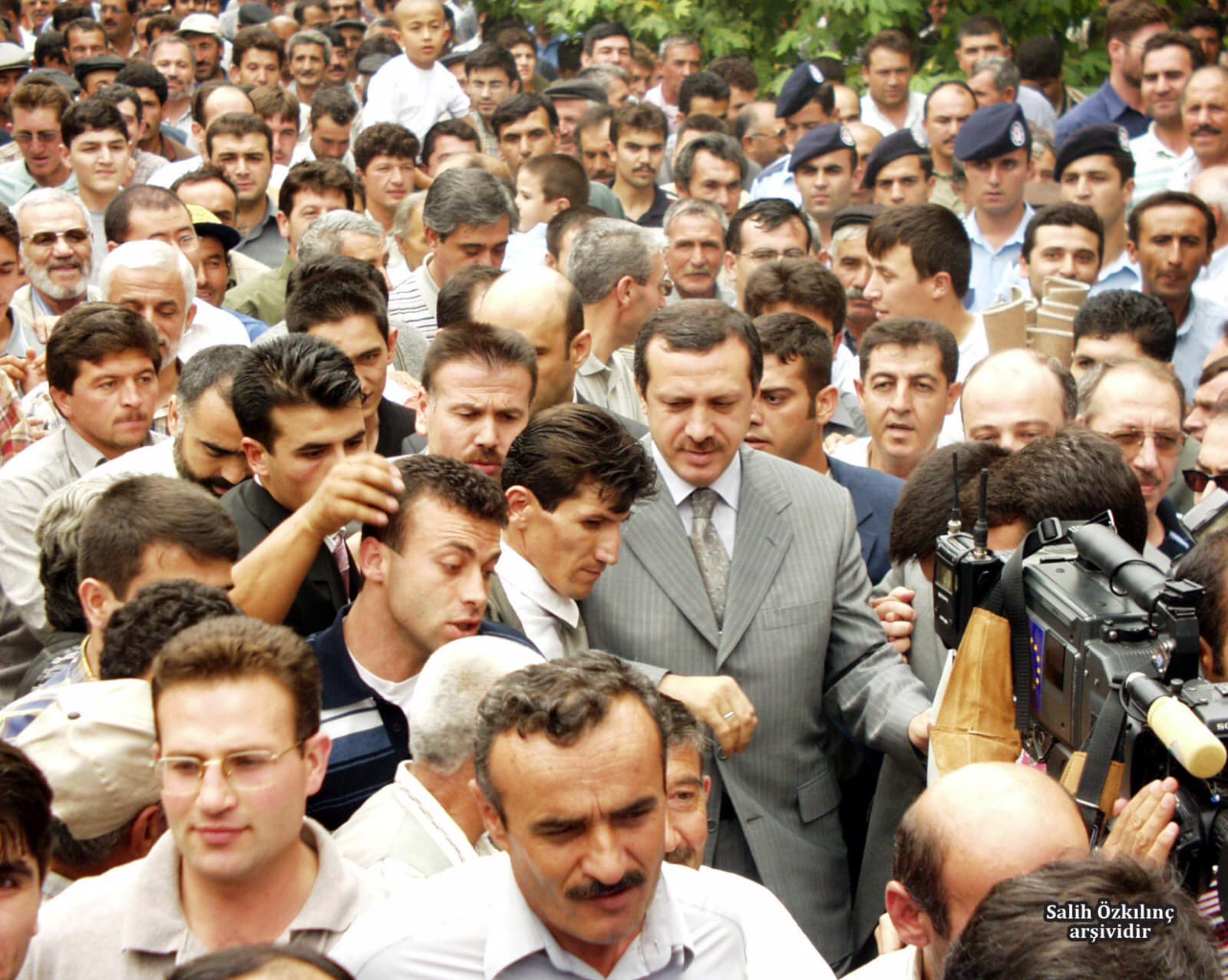 AK Parti’nin hikâyesi Afyonkarahisar’da başladı