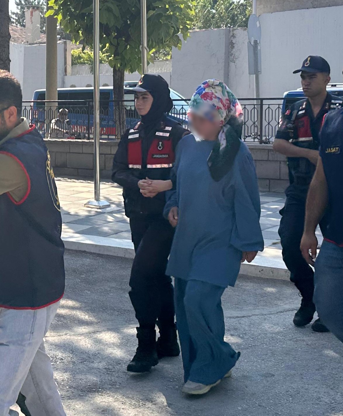 Oğlunun katili ile 3 gün sonra evlenmiş