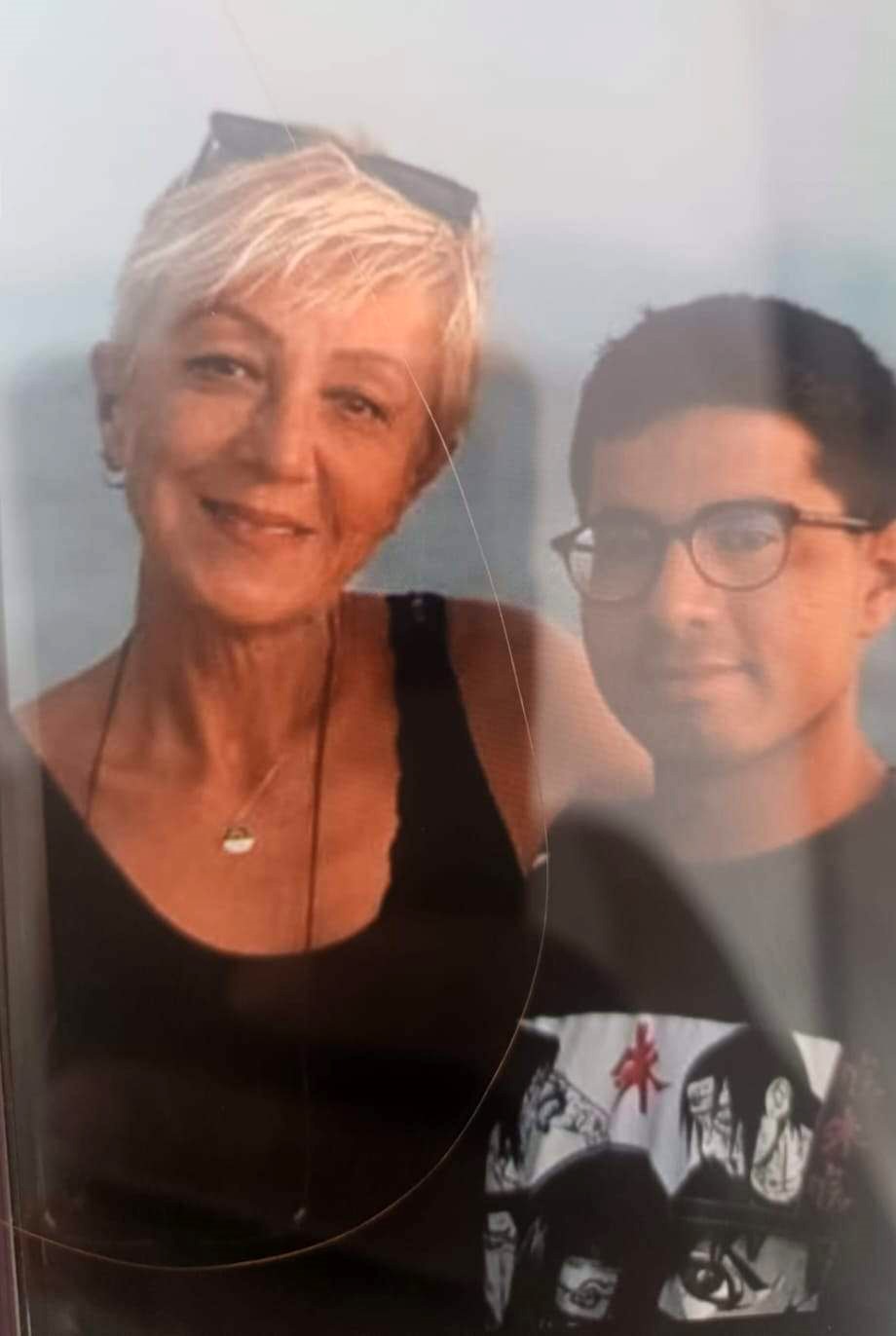 Urla'da korkunç olay: Anne ve oğlu evde ölü bulundu