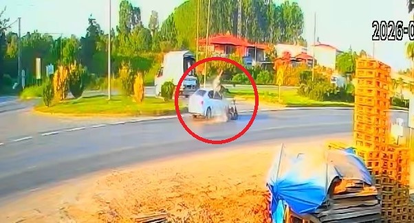 Genç kız, feci kazada can verdi