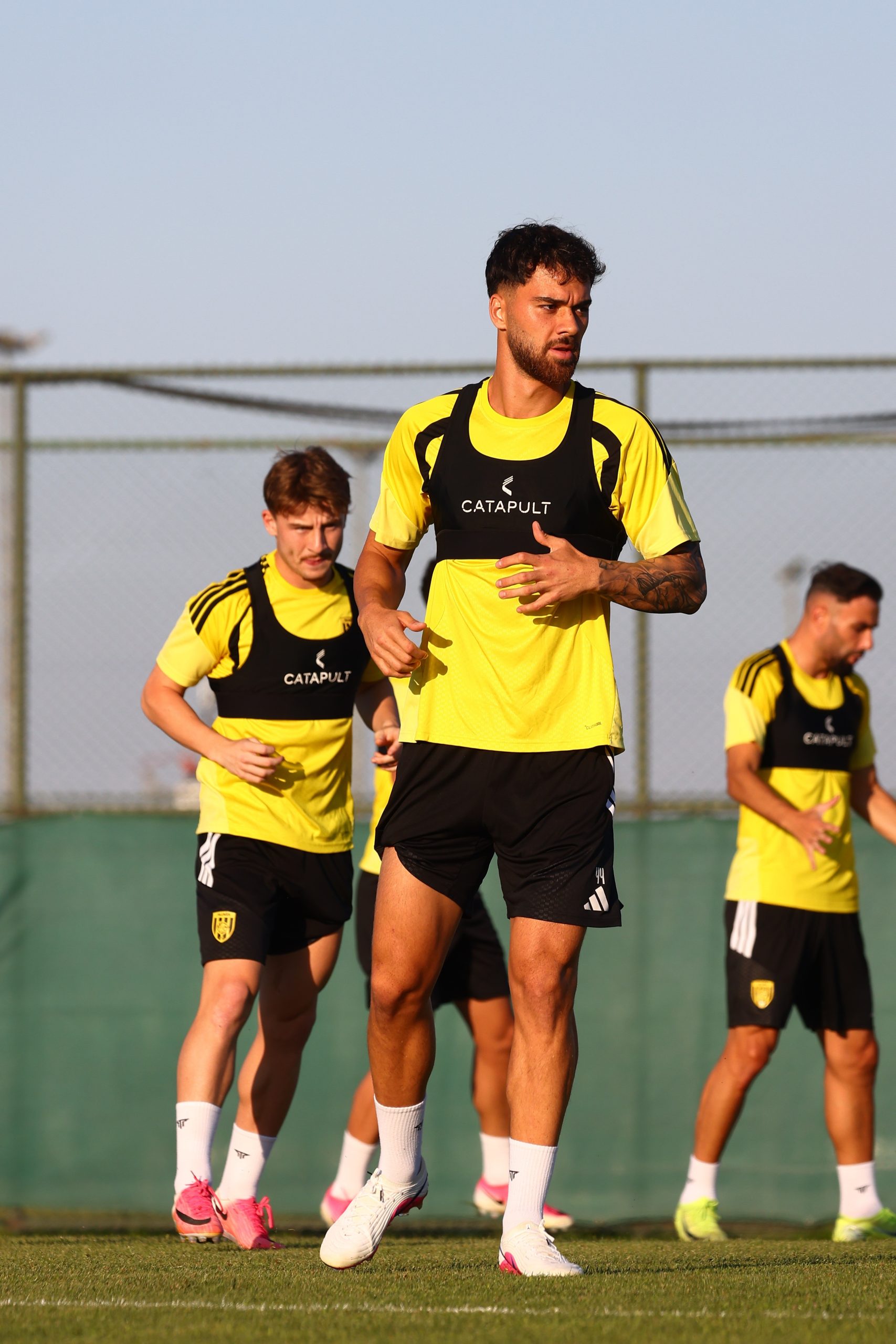 Aliağa FK’nin Afyon kampı başladı