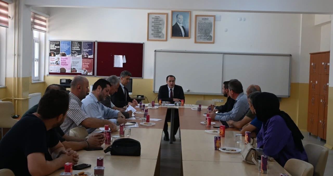 Çay’da eğitim imkanlarının artırılması hedefleniyor