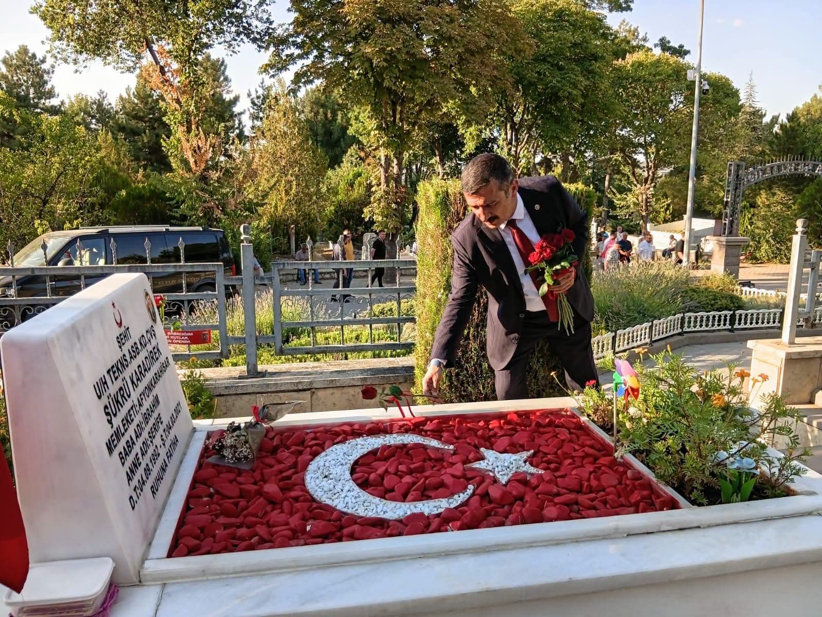 İYİ Parti Genel Merkez heyeti, Hava Şehitliği’nde