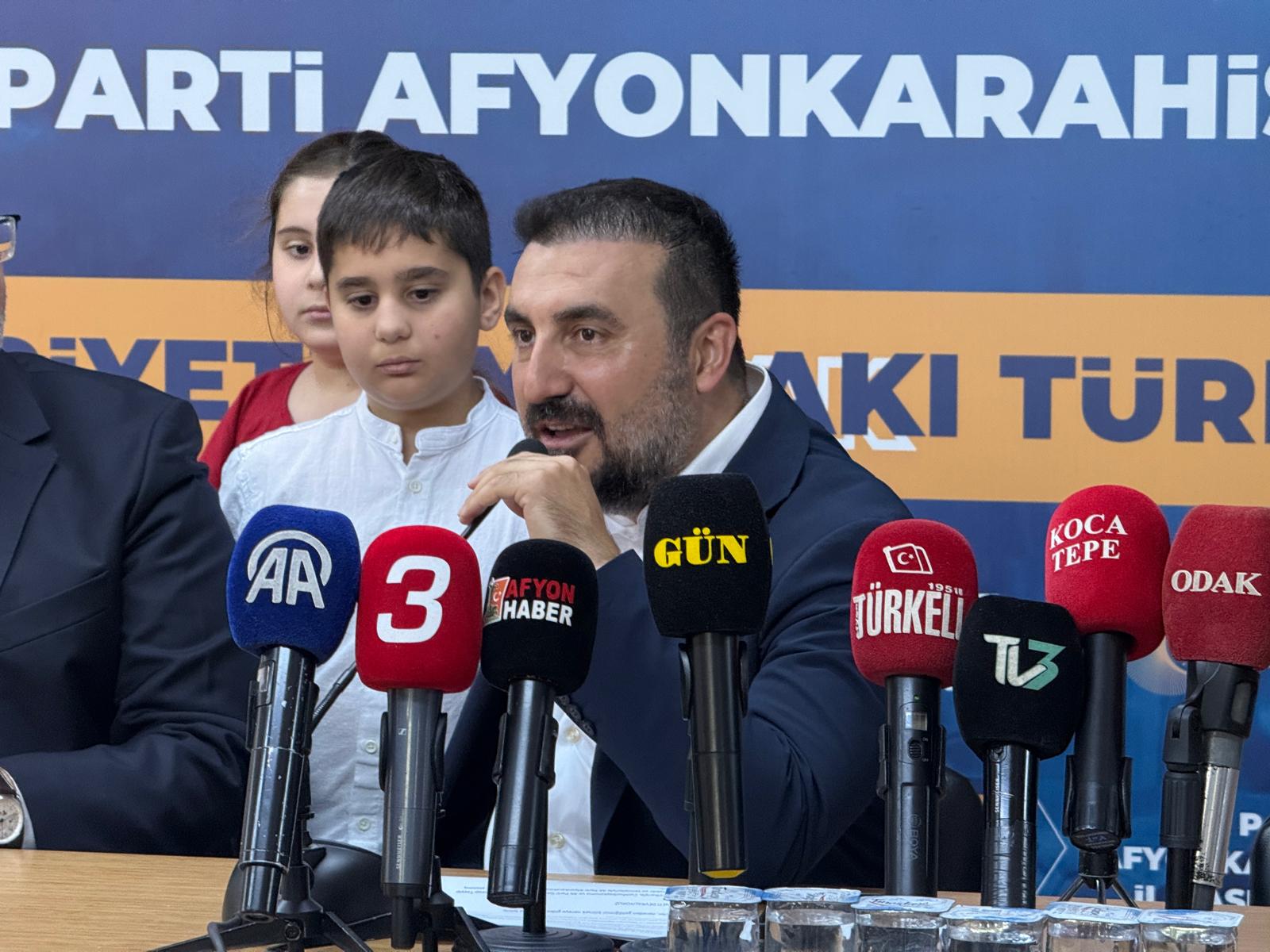 İl Başkanı Özgür Kavak göreve başladı