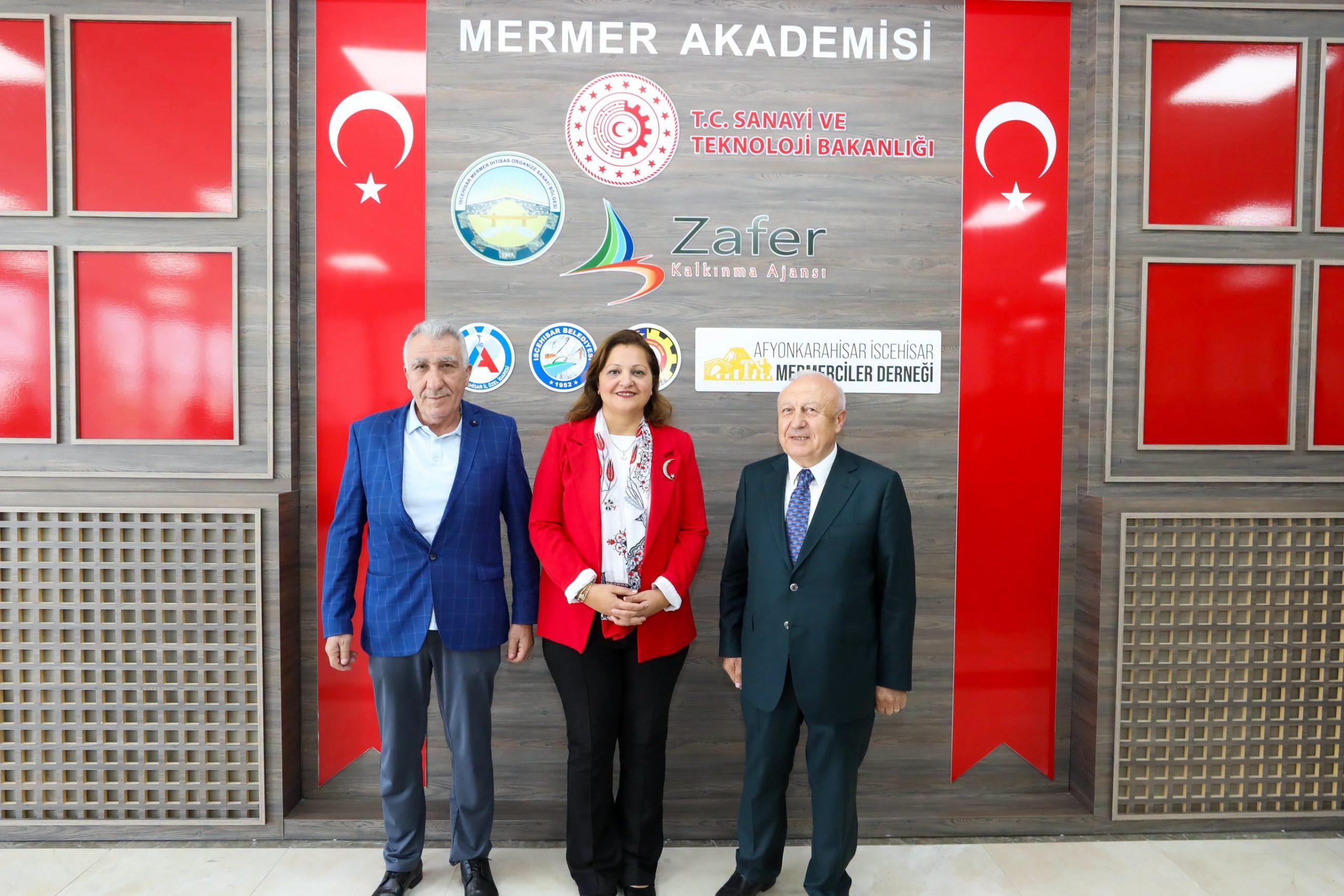 İscehisar’da Mermer Akademisi’ne önemli ziyaret