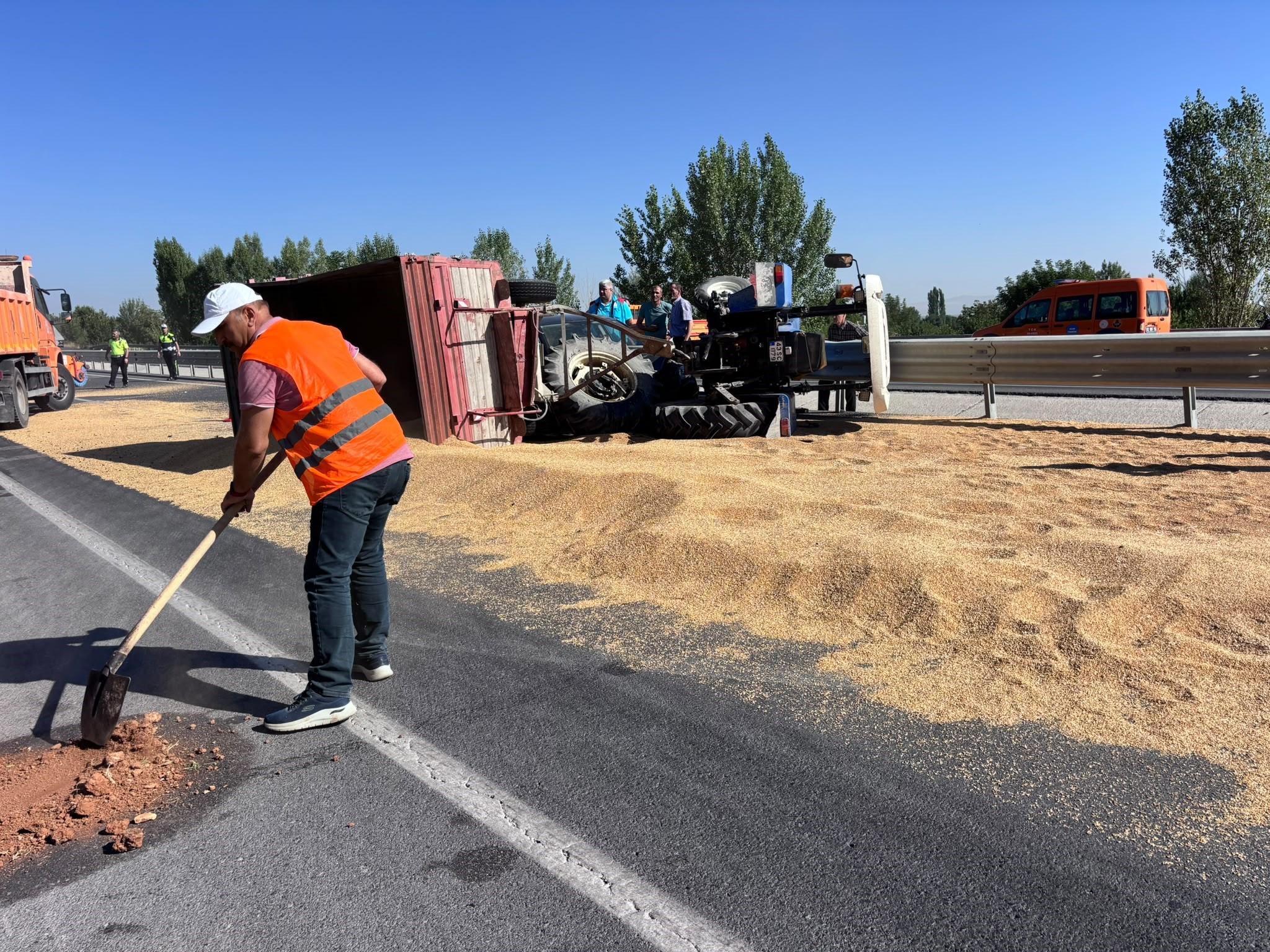 Kaymakam ve savcı eşi, kazada yaralandı