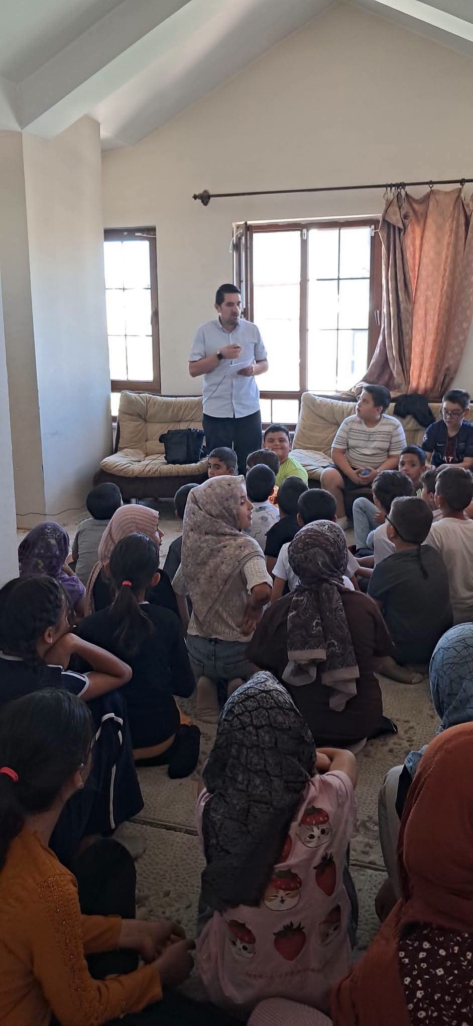 Kur’an kursu öğrencilerine dijital dünya uyarısı