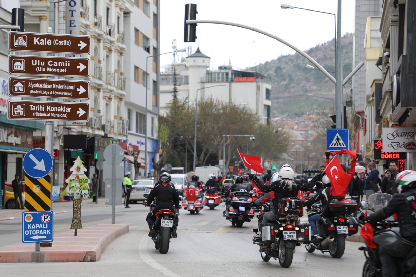 Motosiklet tutkunları, Kocatepe’ye çıkacak