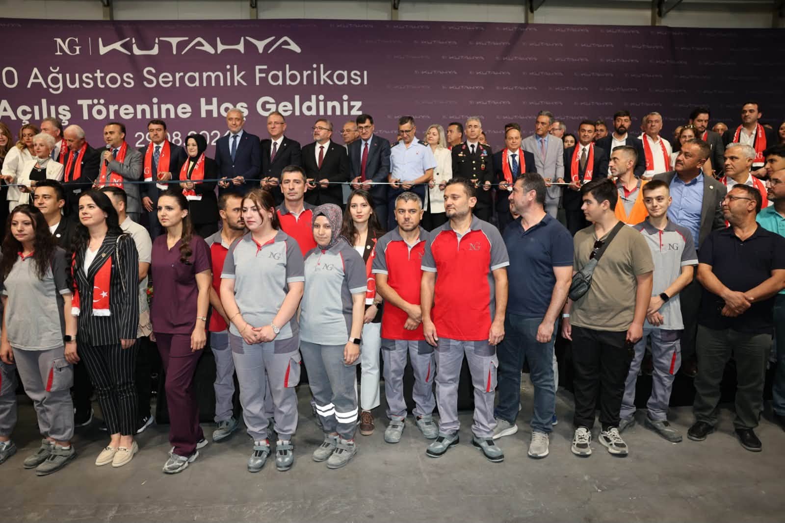 NG Kütahya Seramik’in yeni fabrikası hizmete açıldı