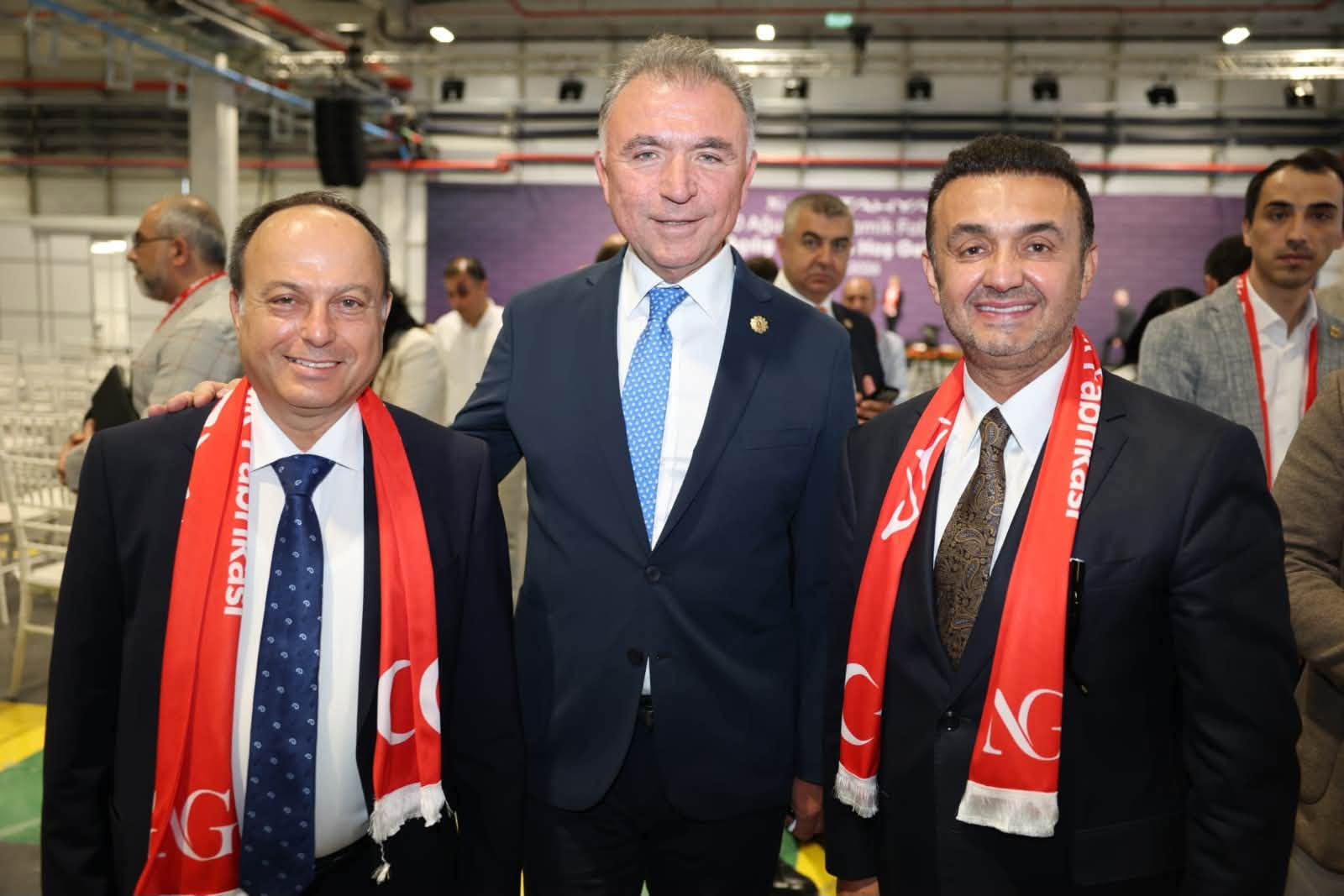 NG Kütahya Seramik’in yeni fabrikası hizmete açıldı