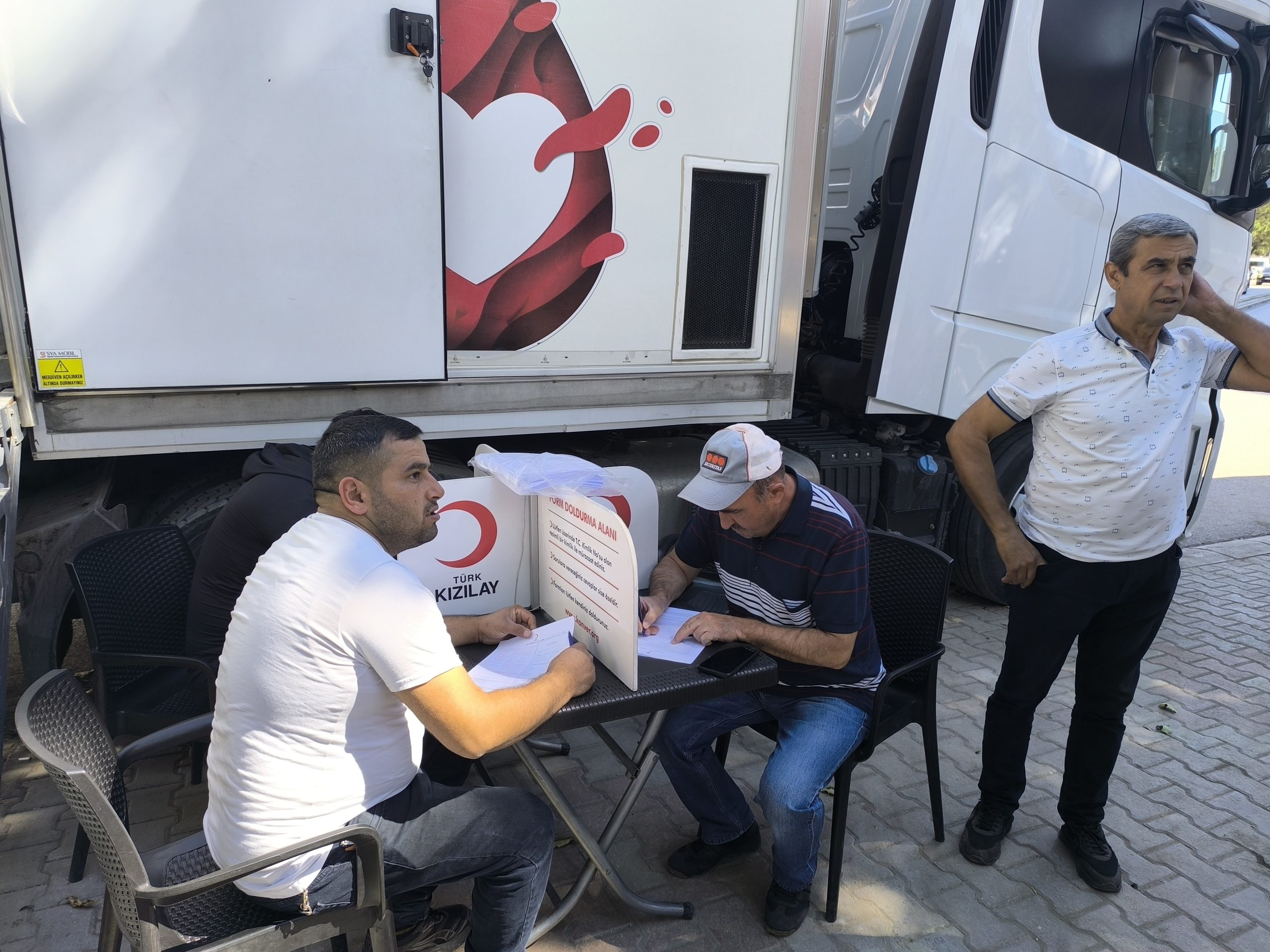 O ilçede herkes kan vermeye koştu