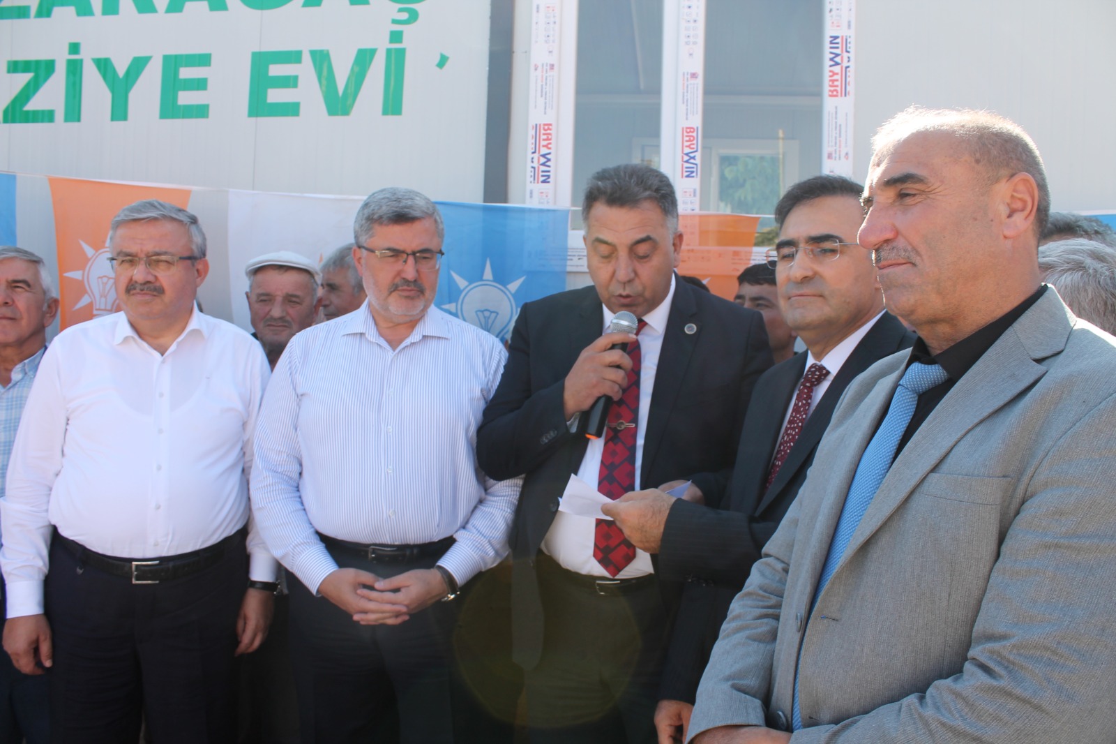Pazarağaç yatırıma doymuyor