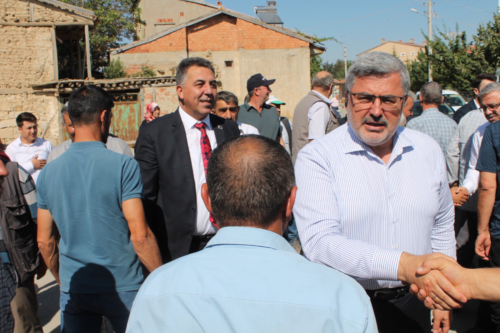 Pazarağaç yatırıma doymuyor