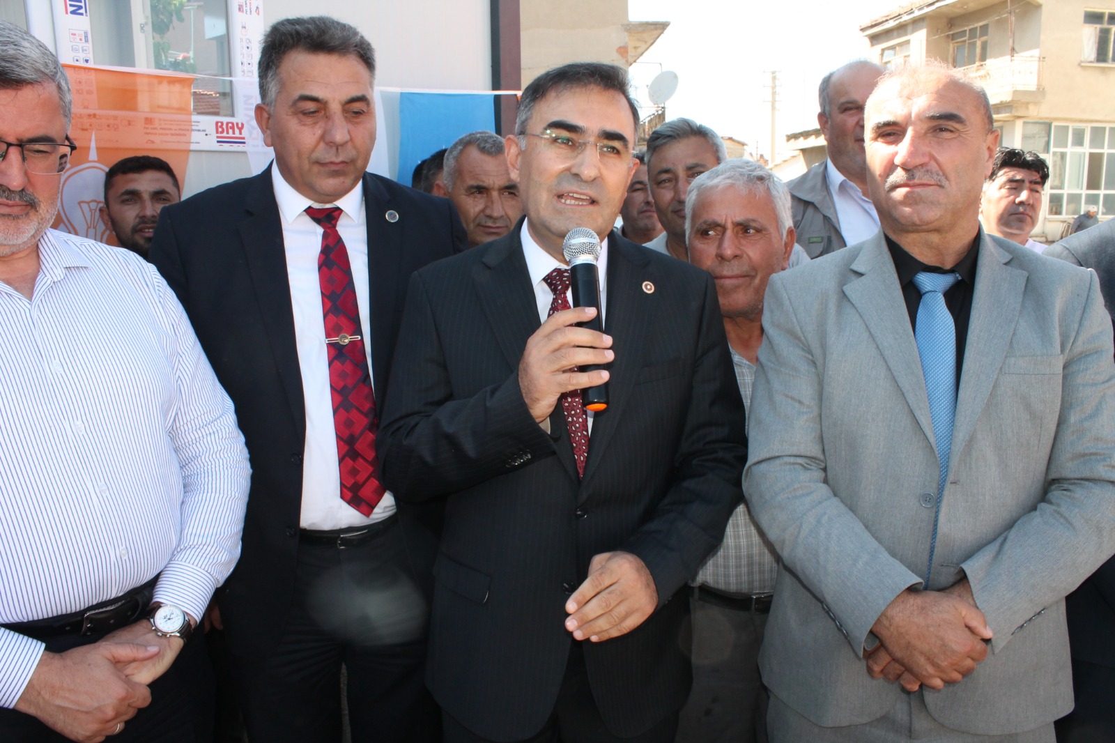 Pazarağaç yatırıma doymuyor