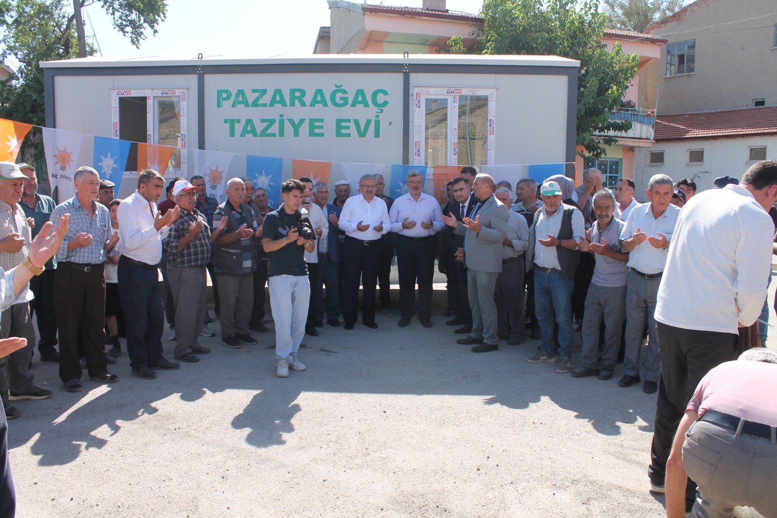 Pazarağaç yatırıma doymuyor