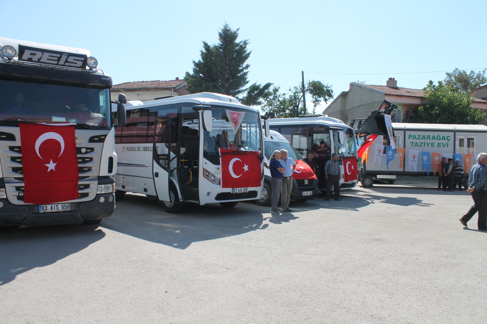 Pazarağaç yatırıma doymuyor