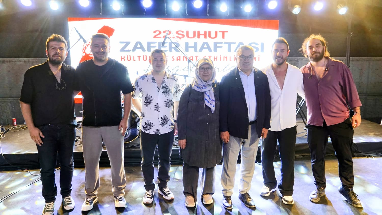 ROTA BAND Şuhut’u şarkılarıyla salladı