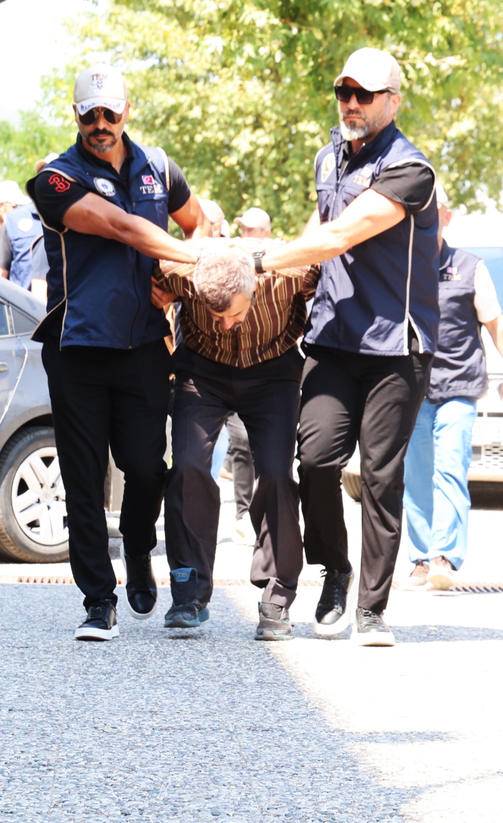 Firari FETÖ'cü Burkay Karatepe Adliyeye sevk edildi