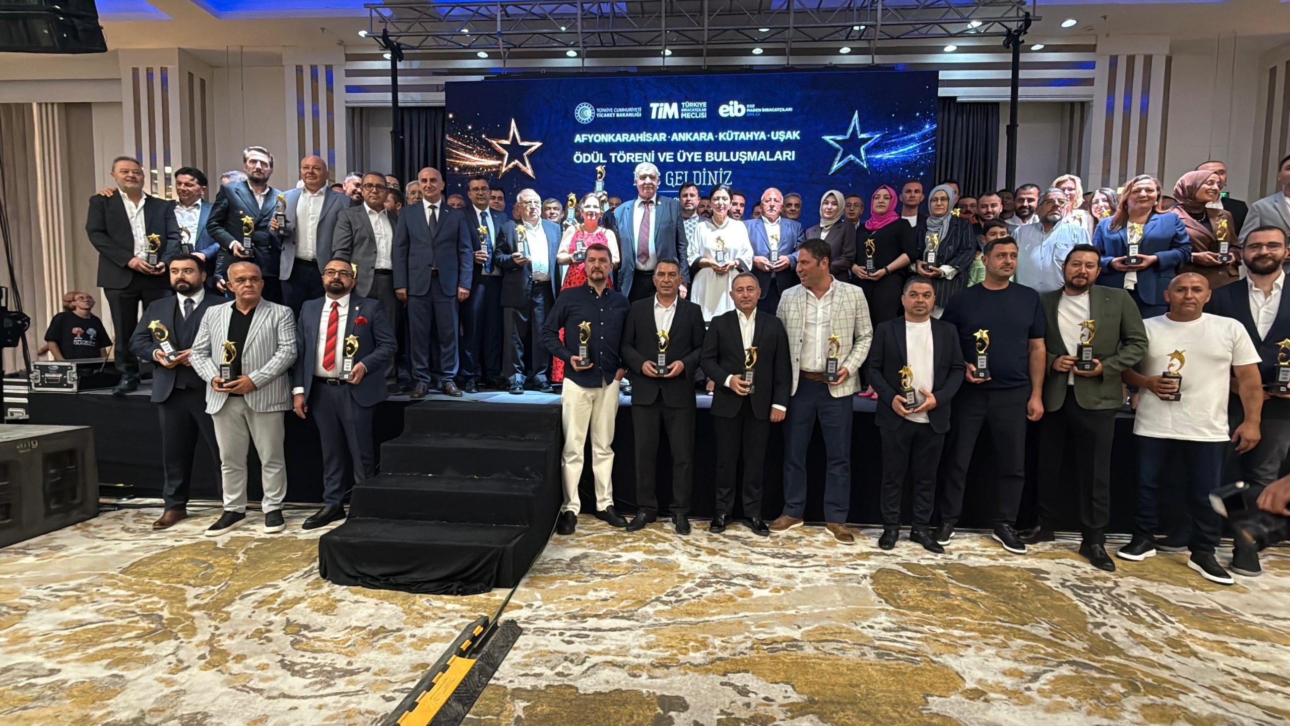 Mabella Marble ve Marmosium Mermer’e ihracat ödülü