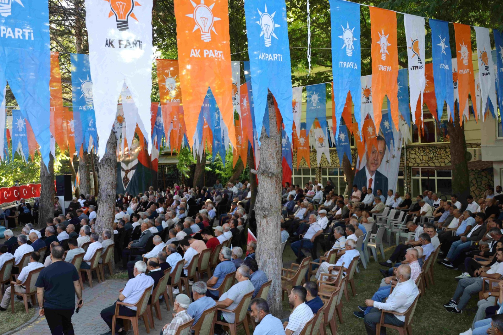 “Çalışmalarımızı kararlılıkla sürdürüyoruz”