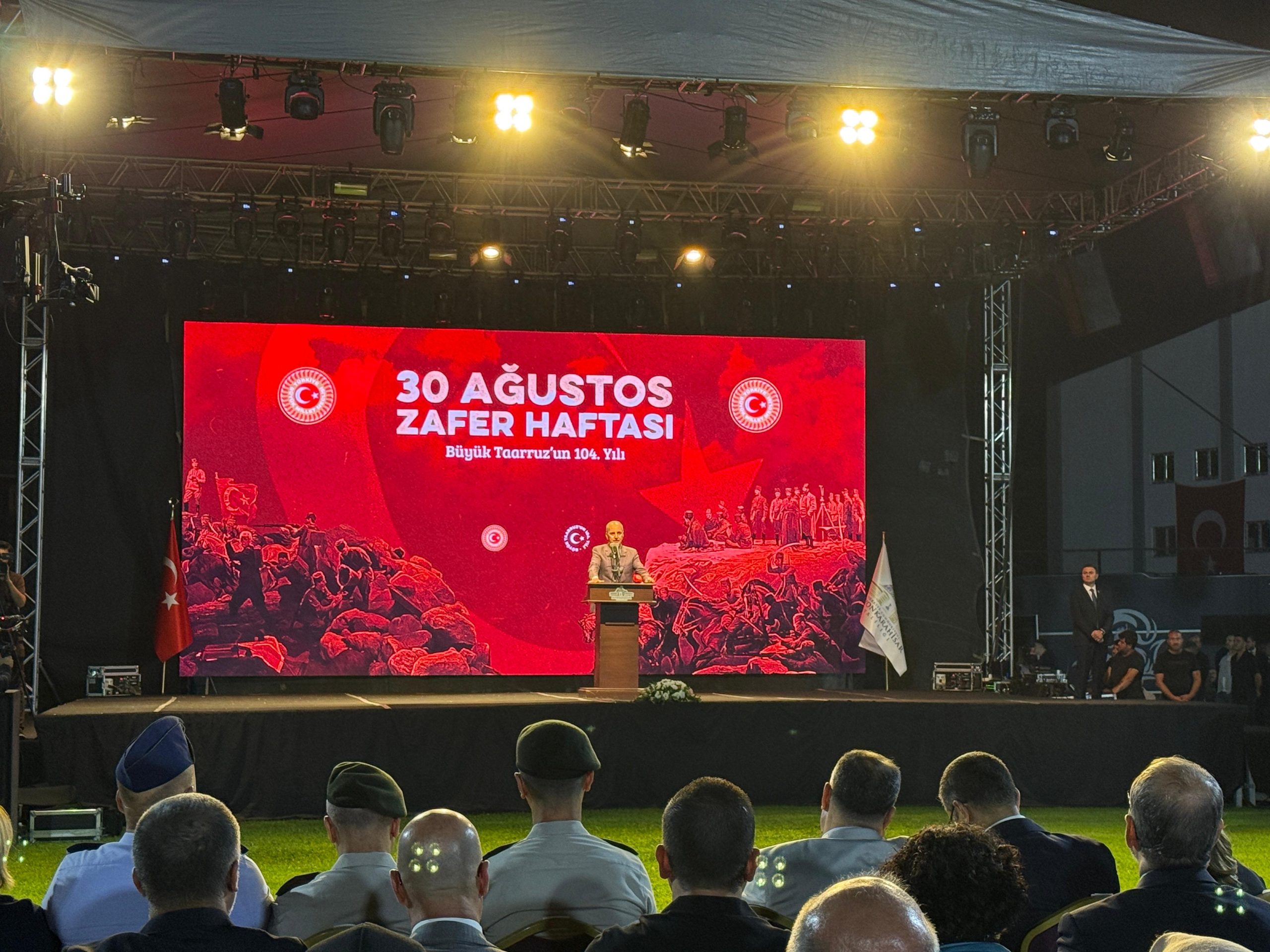 Numan Kurtulmuş: 30 Ağustos kolay kazanılmış bir zafer değildir