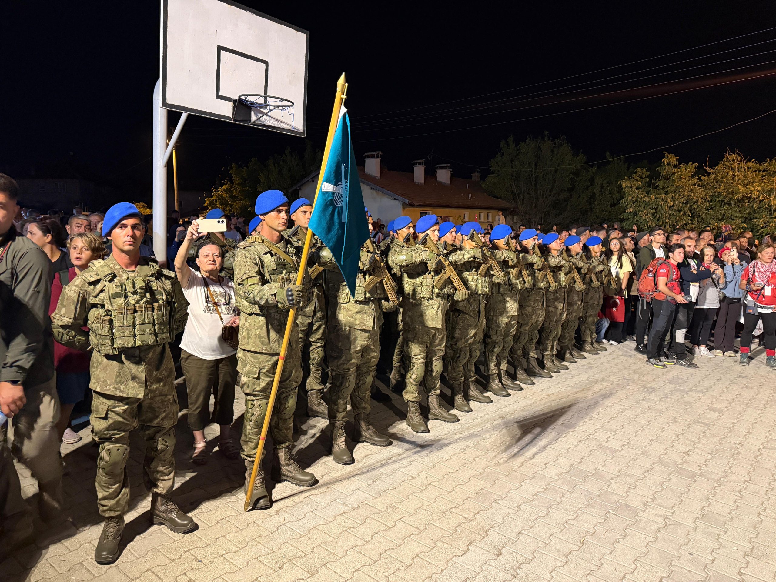 Çakırözü Köyü’nden Zafer Yürüyüşü başladı