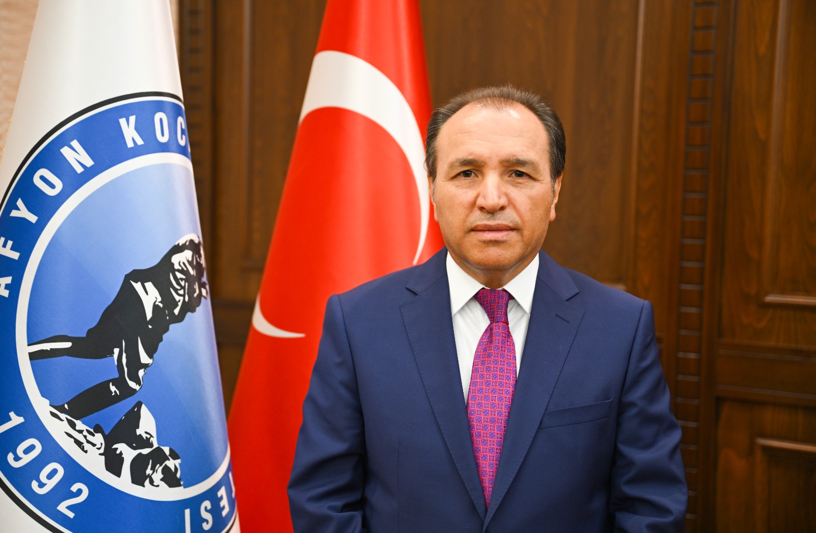 Rektör Karakaş’tan Gazete 3’e tebrik mesajı