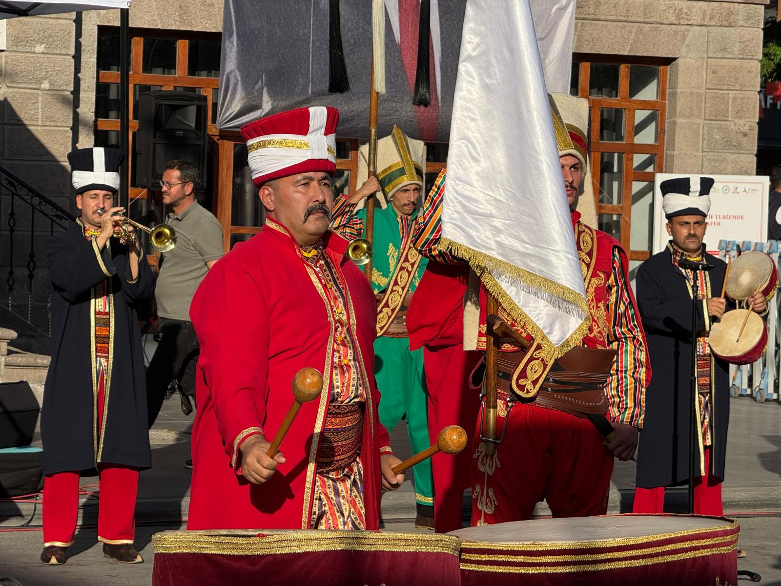 Afyonkarahisar’da kurtuluş coşkusu