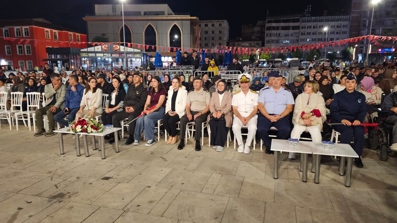 “Cumhuriyet Destanı: Bir Millet Uyanıyor” büyük beğeni topladı