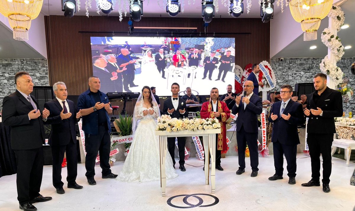 Afyonkarahisar’da Aile ve Nüfus On Yılı’na özel 10. nikâh