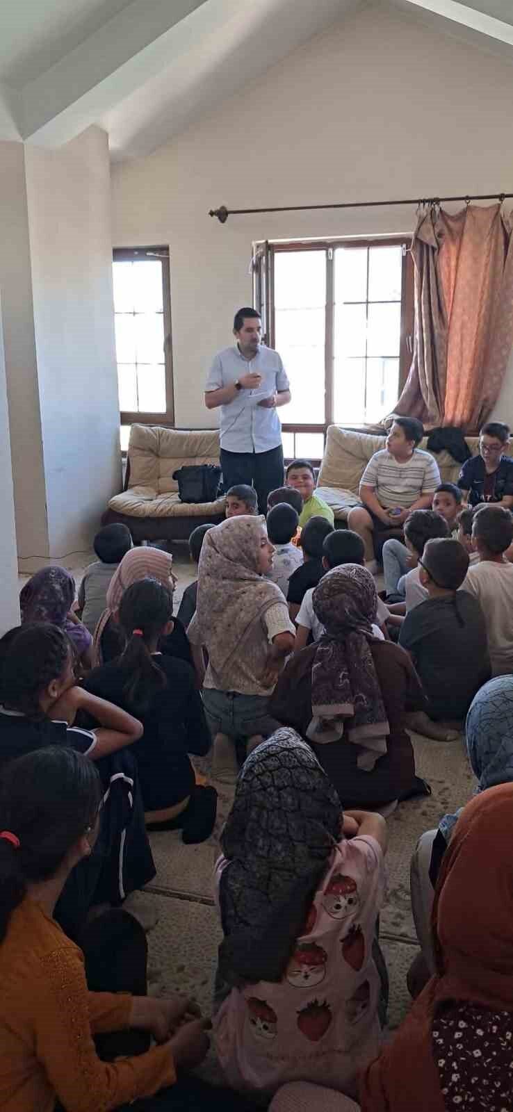Kur’an-ı Kerim kurslarında ’Teknoloji Bağımlılığı’ seminerleri sürüyor