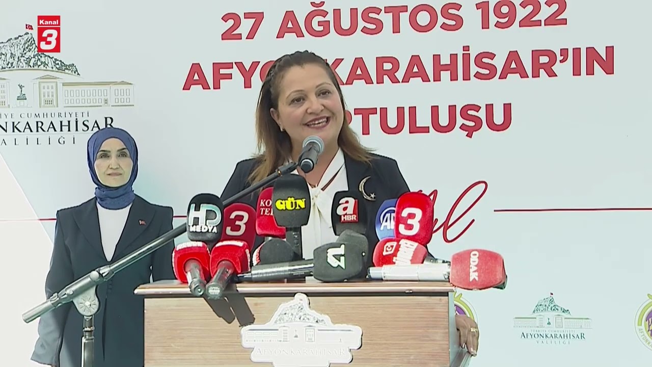 Afyon’da Kurtuluş Coşkusu! | Zafer Meydanı’nda Nefes Kesen Gösteriler…