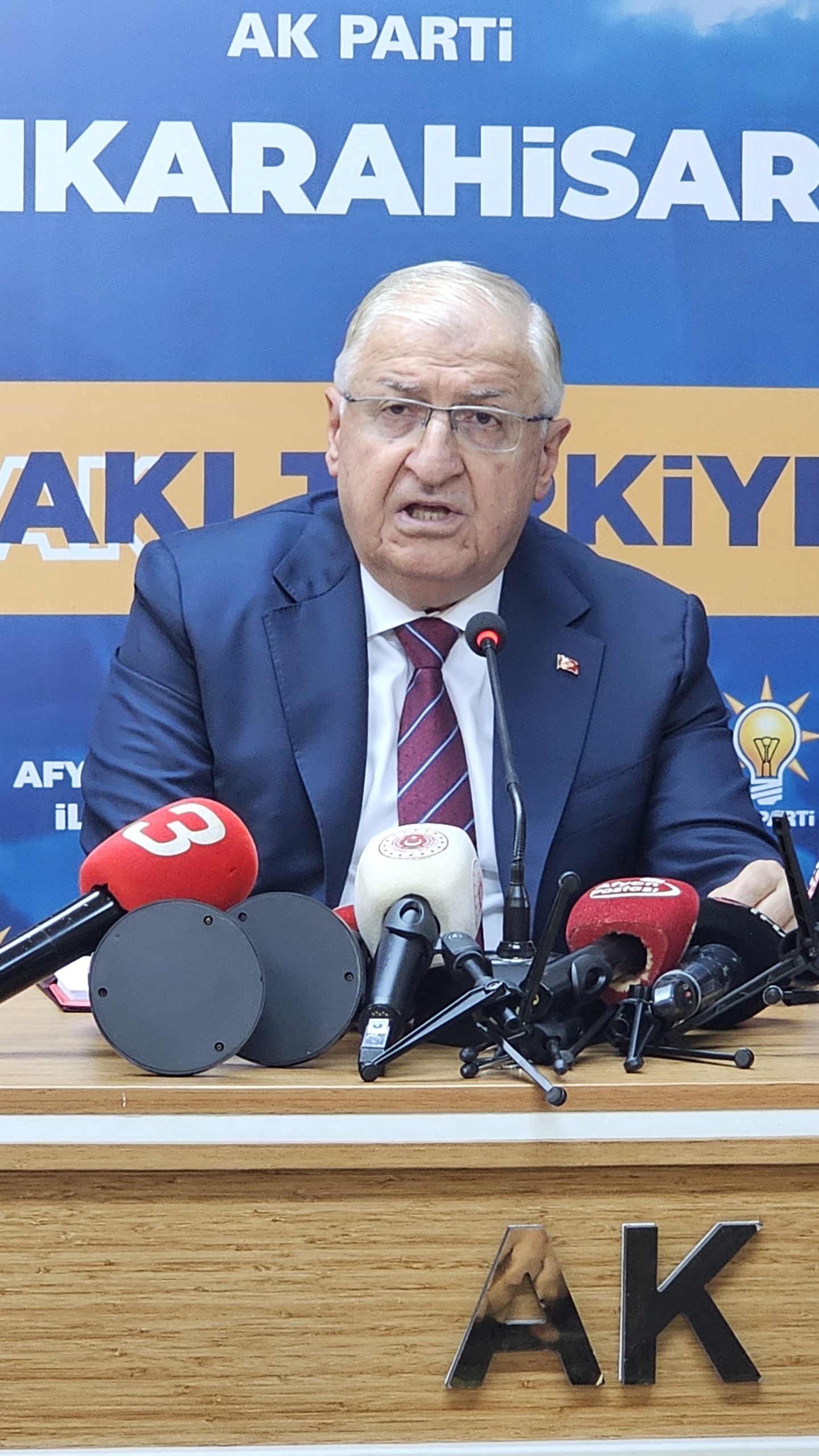Bakan Yaşar Güler Afyonkarahisar’da konuştu: “Terörsüz Türkiye hedefimiz”
