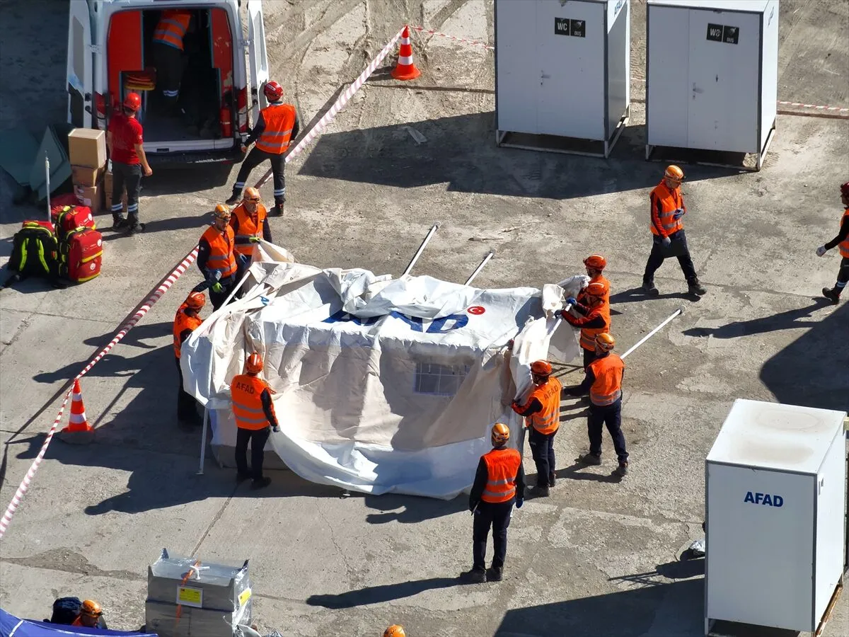 AFAD ekipleri 36 saatlik sınavdan geçiyor