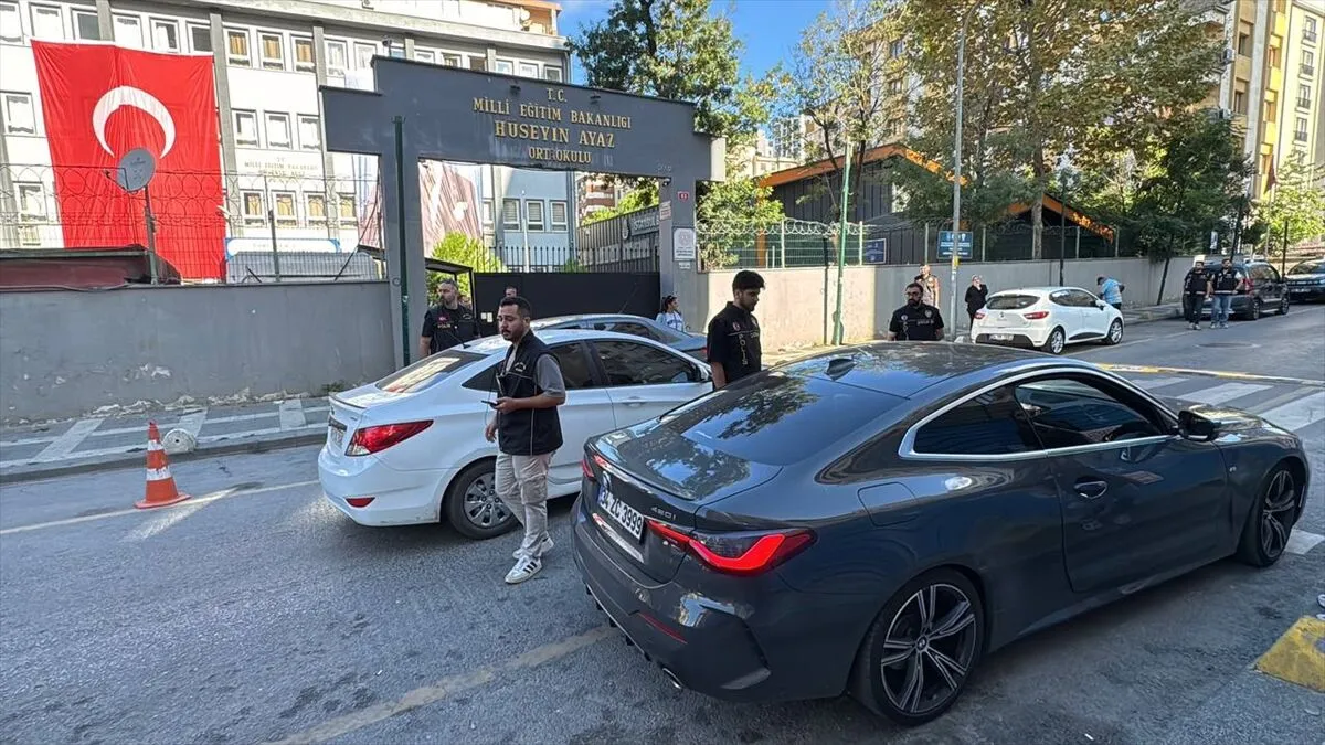 "Okul ve Çevrelerinde Güvenlik Uygulaması" yapıldı