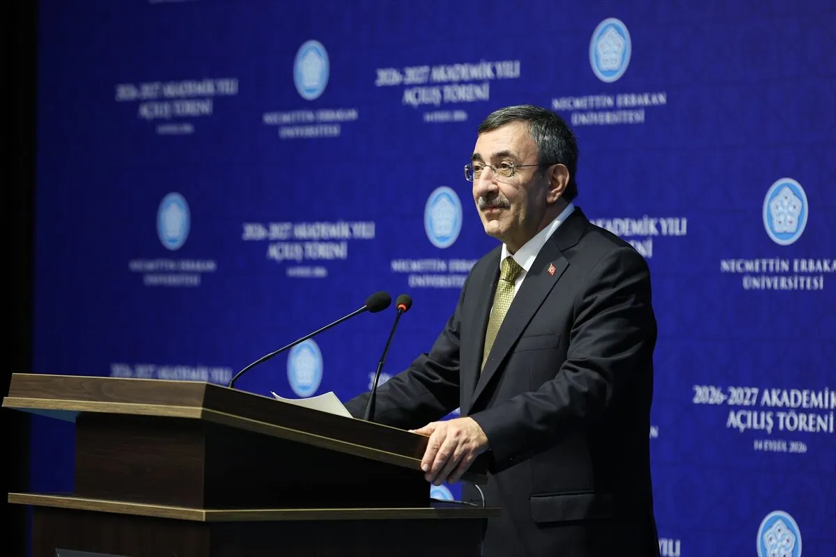Yılmaz: Üniversitelerin zihninde duvarlar olmamalı